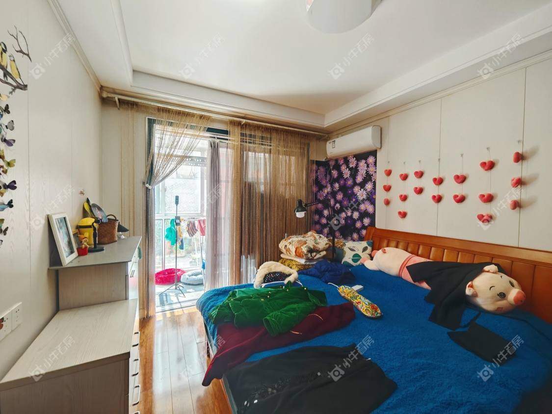 镇江龙凤新村在售二手房源室内图_小牛看房