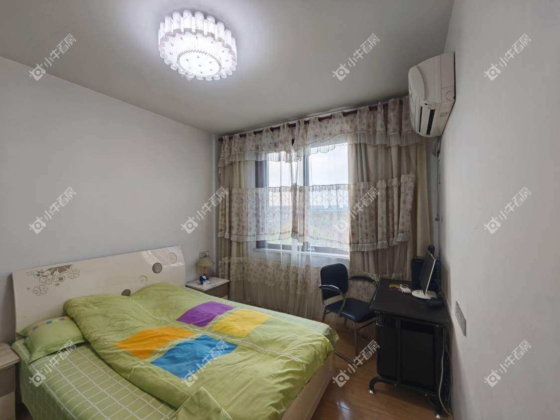 镇江世纪豪都在租房源室内图_小牛看房