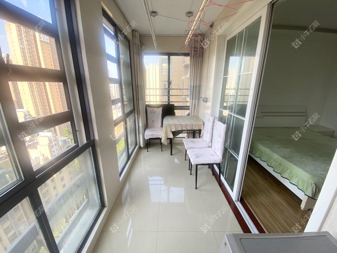 镇江华都锦城在售二手房源室内图_小牛看房