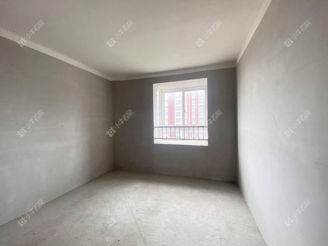 镇江和谐里在售二手房源室内图_小牛看房