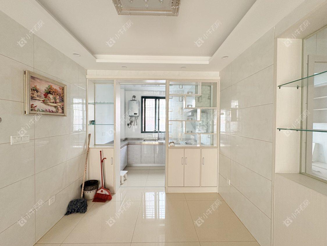 镇江欧洲城在售二手房源室内图_小牛看房