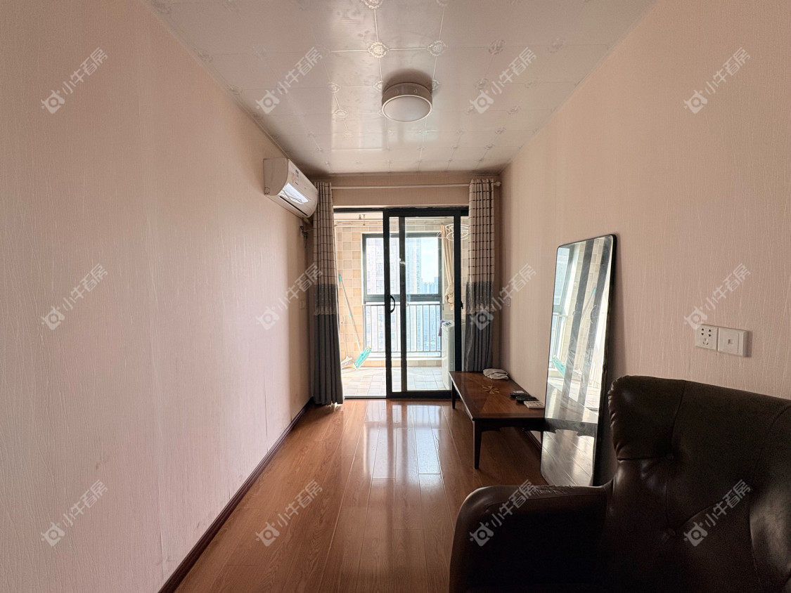 镇江荣城国际一期在售二手房源室内图_小牛看房