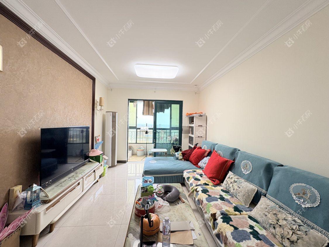 镇江恒大城在售二手房源室内图_小牛看房