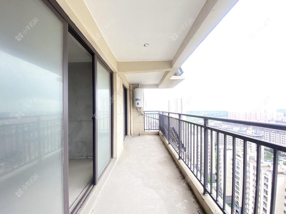 镇江凤熹台在售二手房源室内图_小牛看房