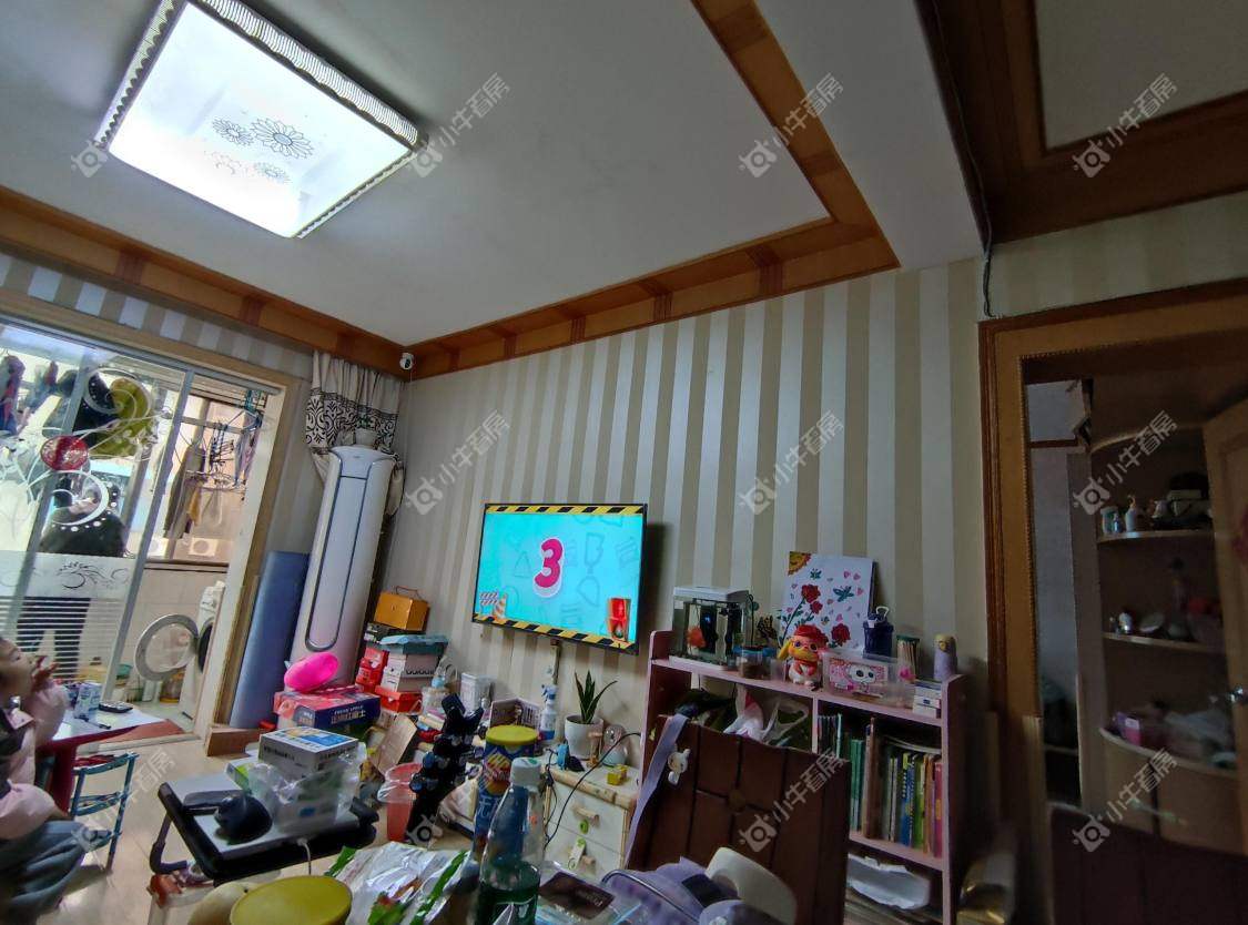 镇江云阳新村在售二手房源室内图_小牛看房