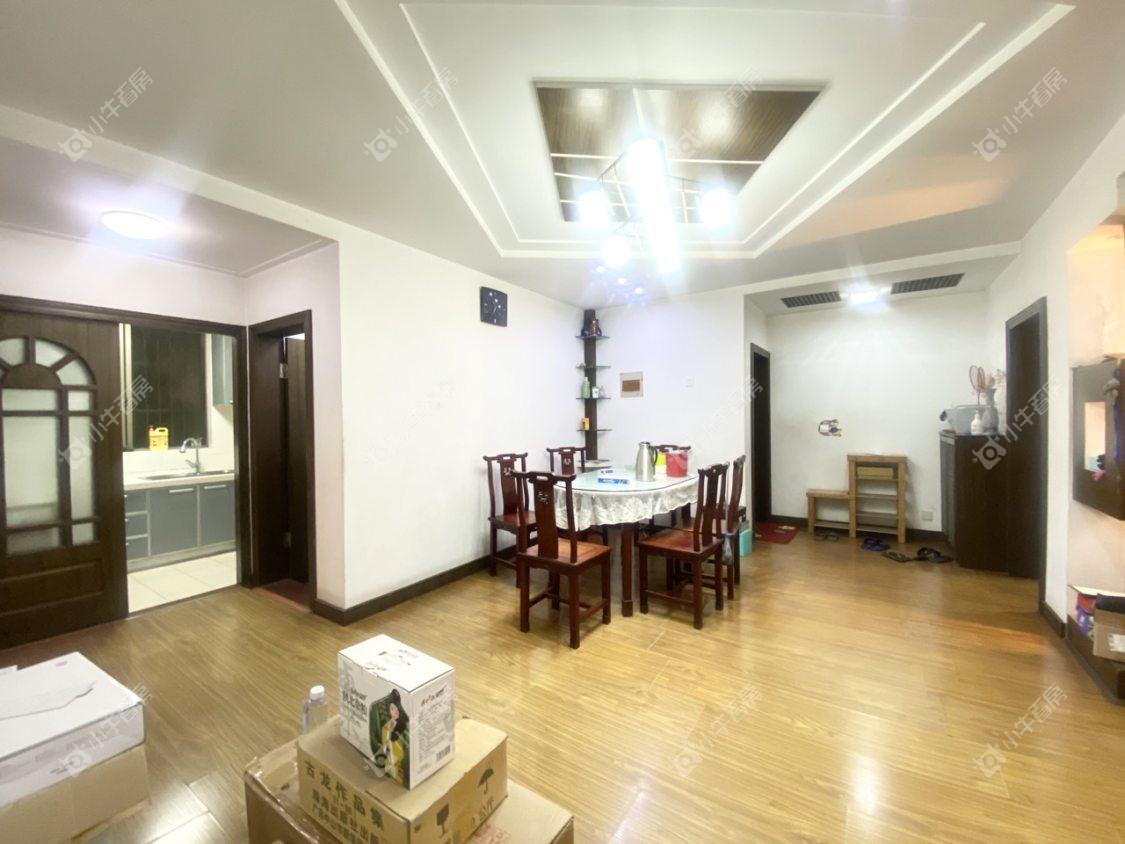 镇江新城市公寓在售二手房源室内图_小牛看房