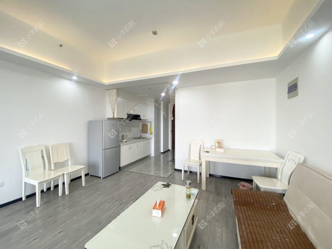 镇江华都锦城在售二手房源室内图_小牛看房