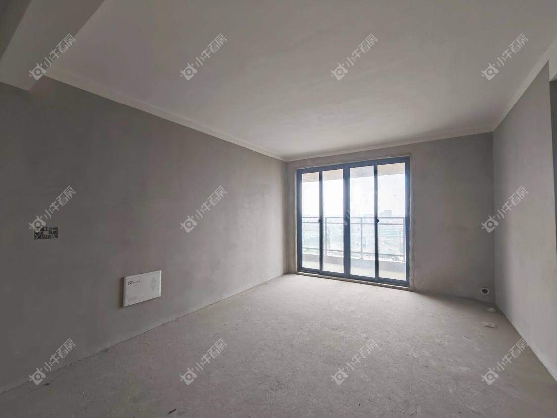 镇江翡翠林花园（天福花园）在售二手房源室内图_小牛看房