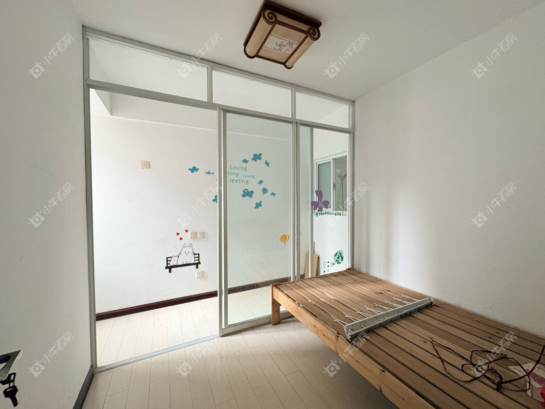 镇江凤翔花园在售二手房源室内图_小牛看房