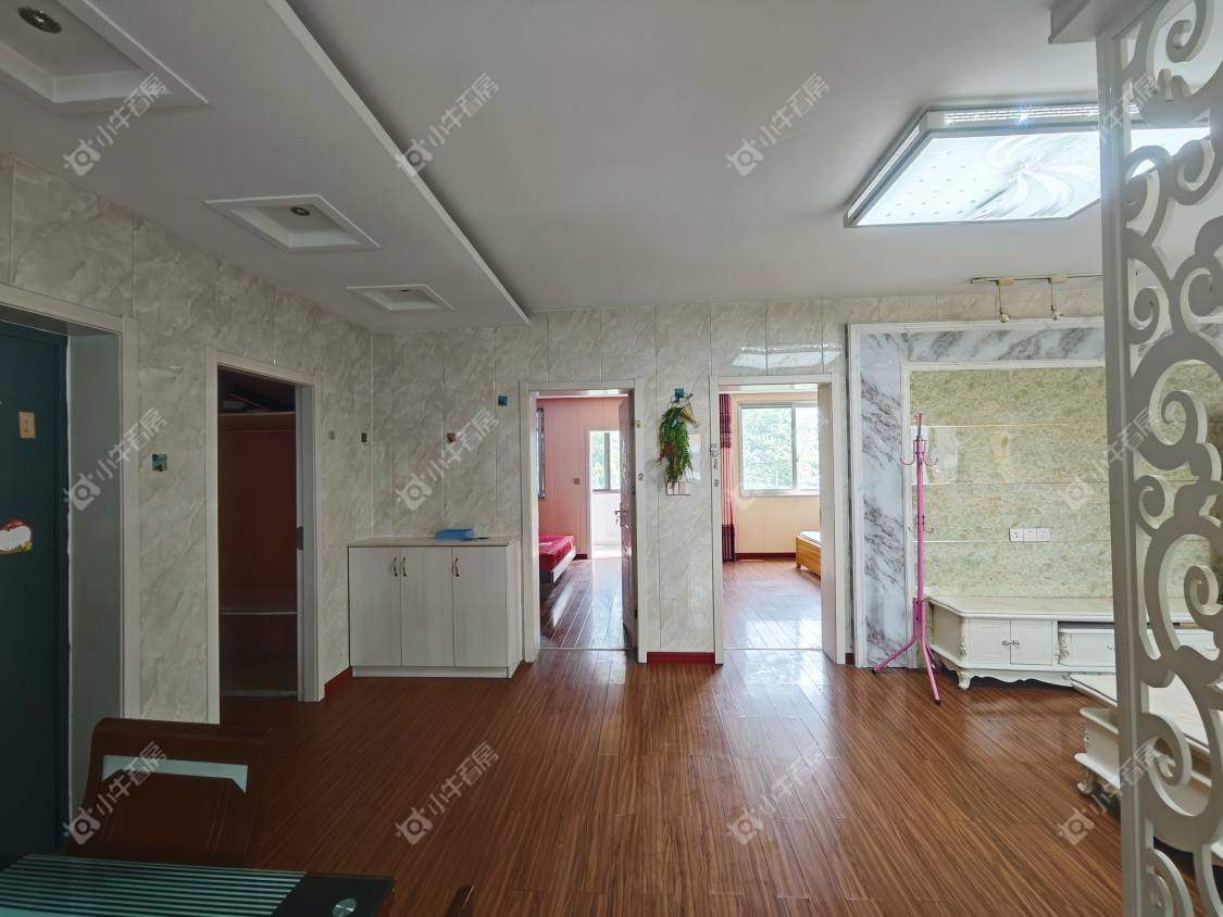 镇江伊甸园在售二手房源室内图_小牛看房