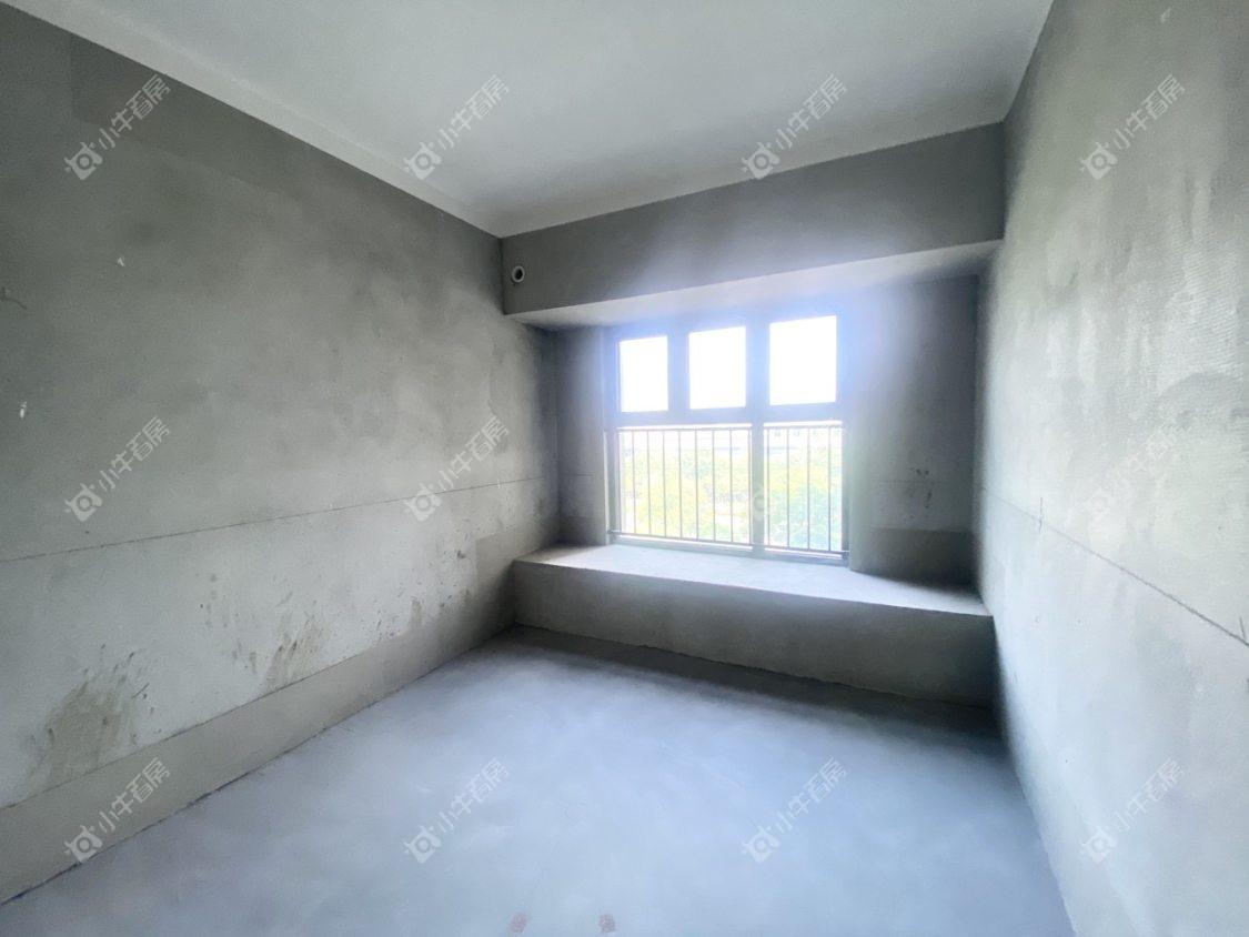 镇江碧桂园樾府在售二手房源室内图_小牛看房