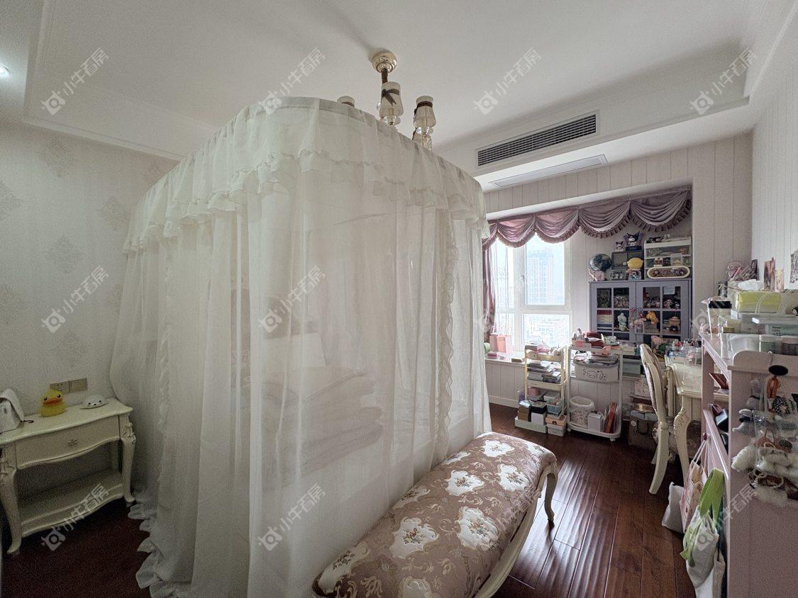 镇江碧桂园在售二手房源室内图_小牛看房