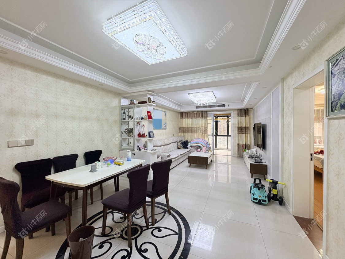 镇江华都锦城在售二手房源室内图_小牛看房