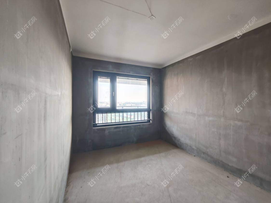 镇江珑蟠里在售二手房源室内图_小牛看房