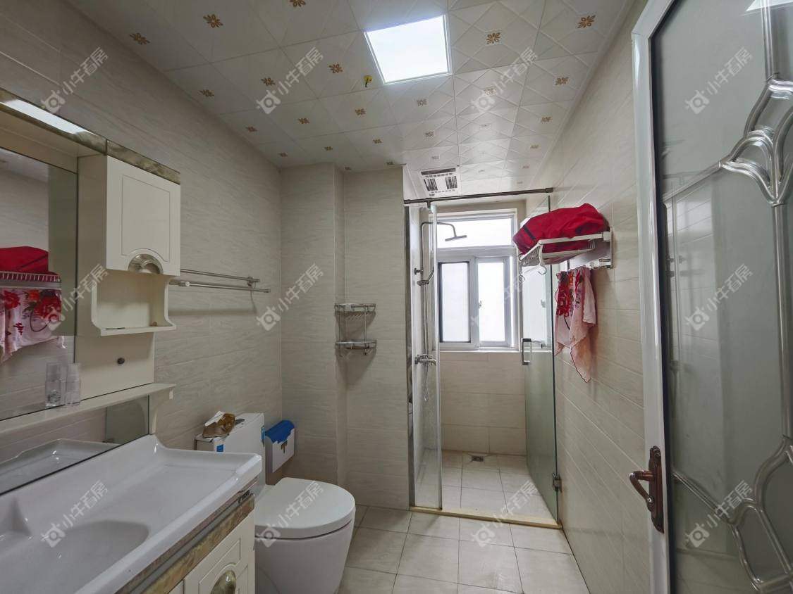 镇江美亚华悦在售二手房源室内图_小牛看房