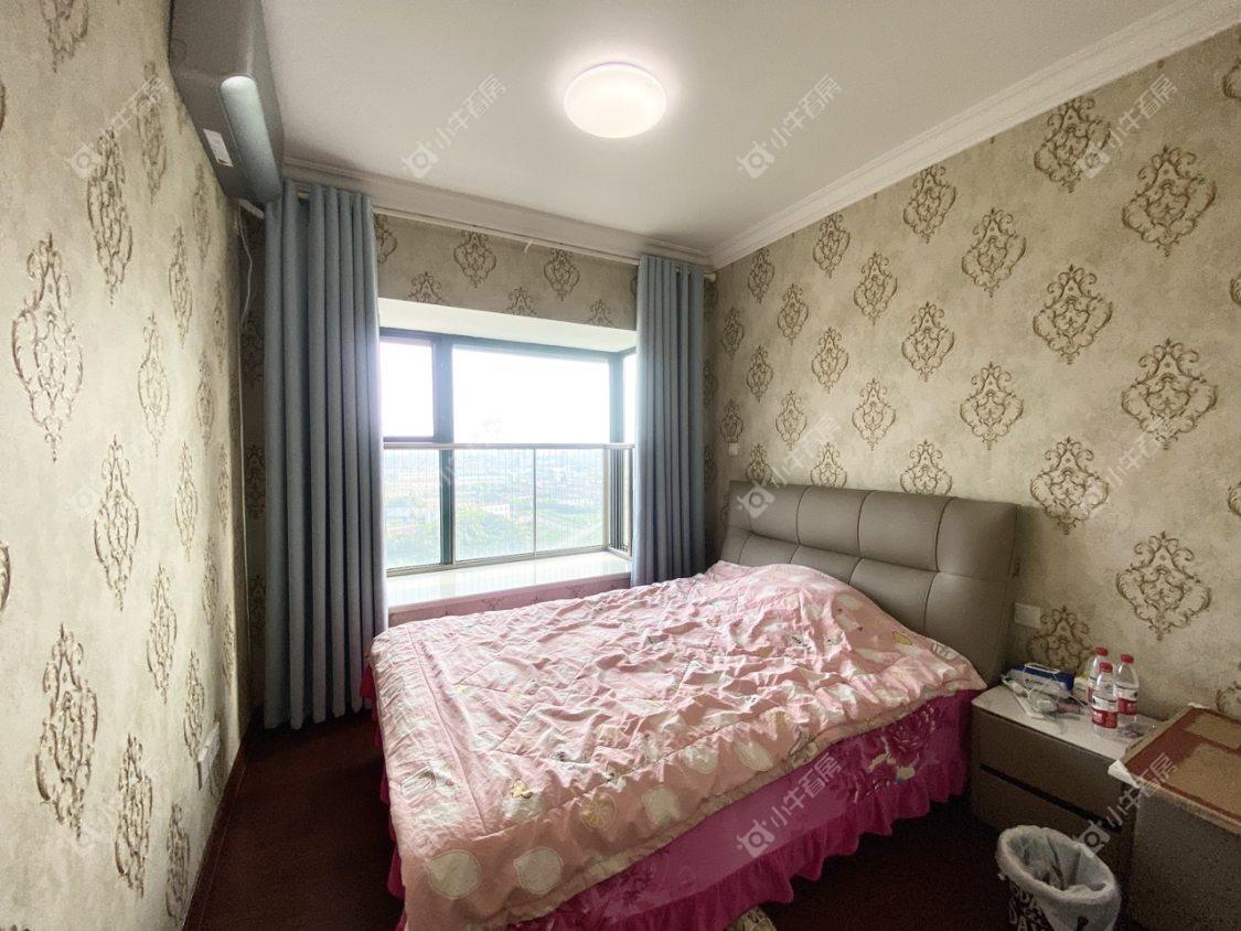 镇江恒大城在售二手房源室内图_小牛看房