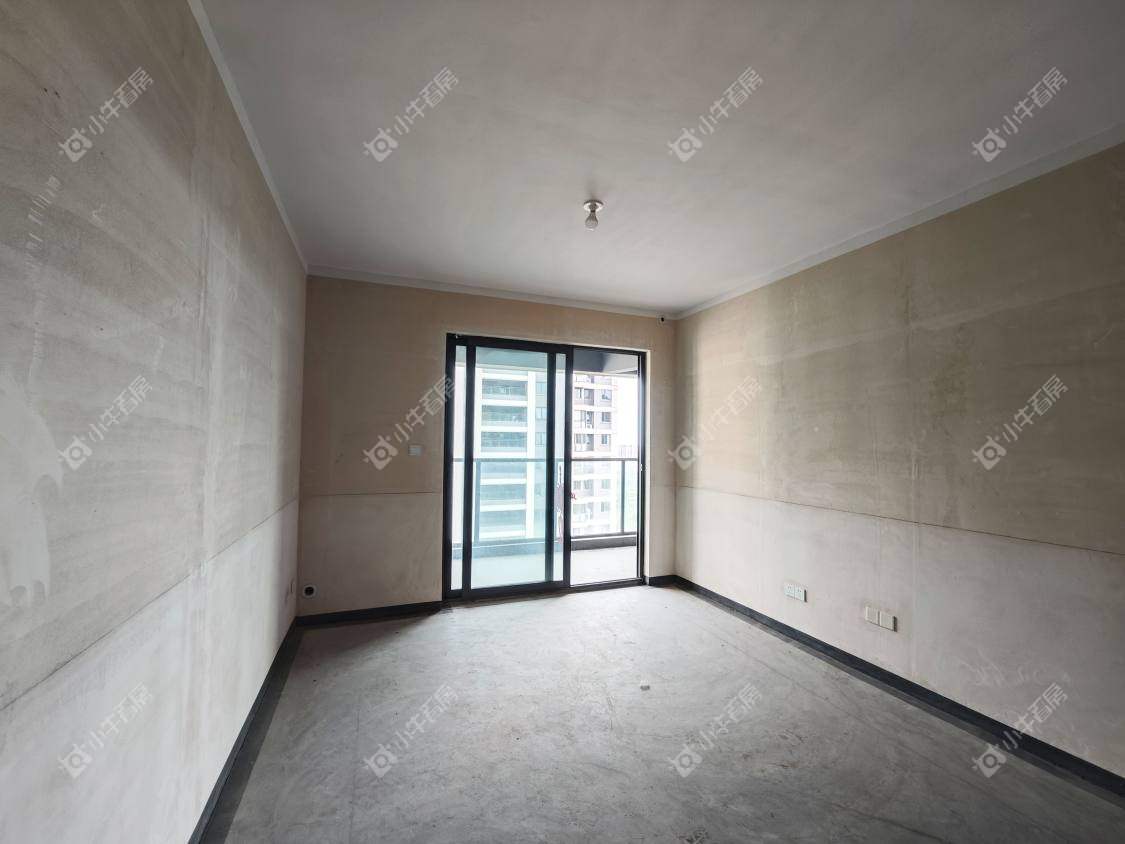 镇江中海时代都会在售二手房源室内图_小牛看房