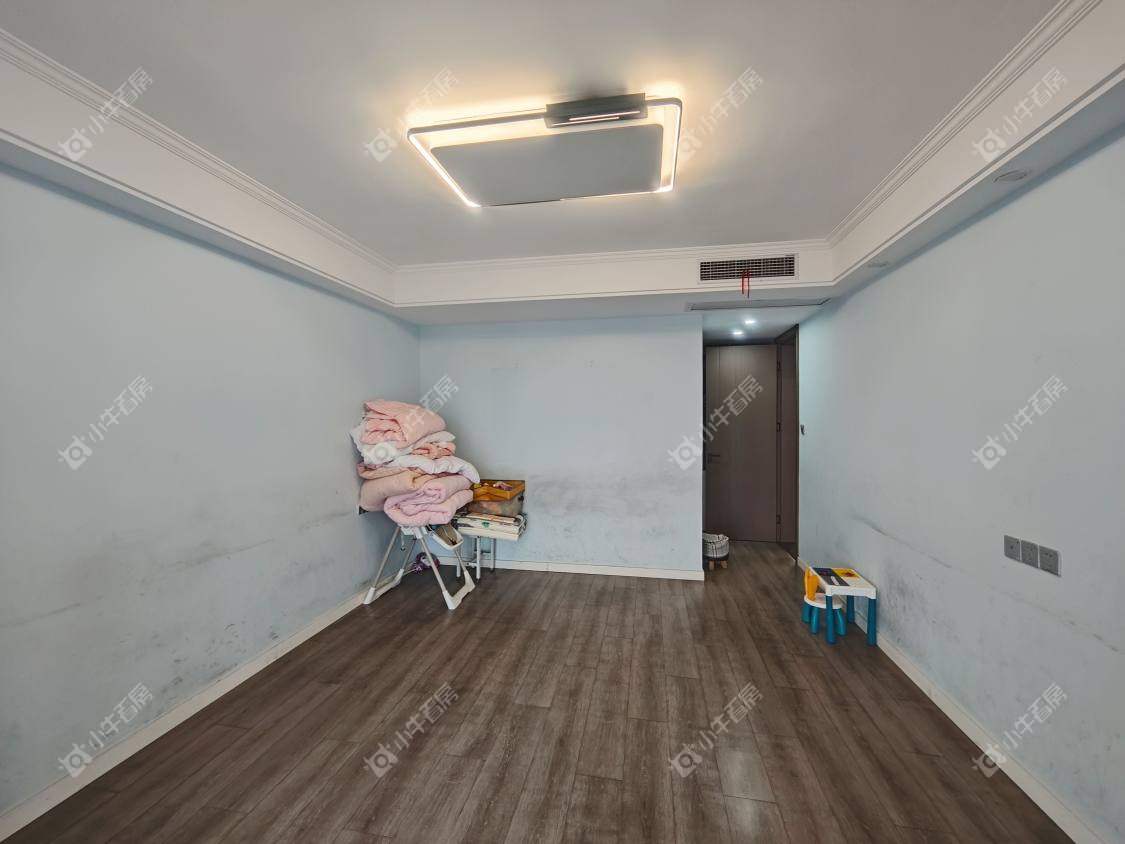 镇江万善上院在售二手房源室内图_小牛看房