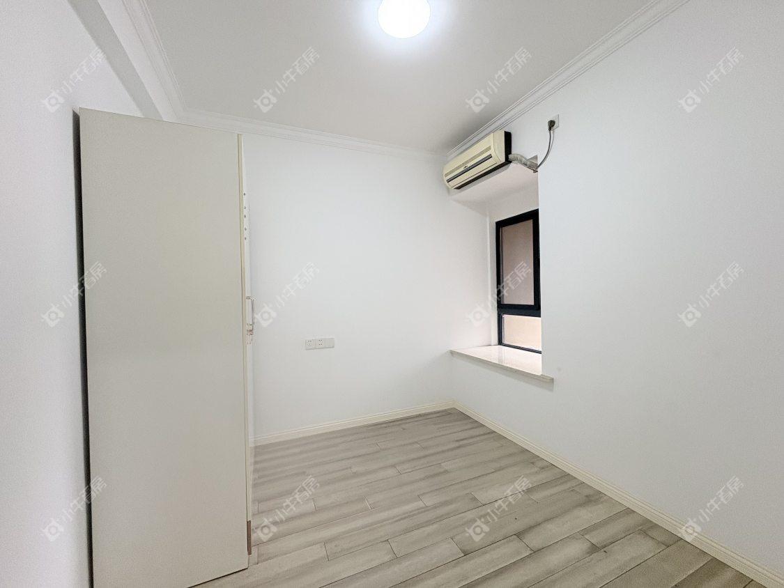 镇江荣城国际一期在售二手房源室内图_小牛看房