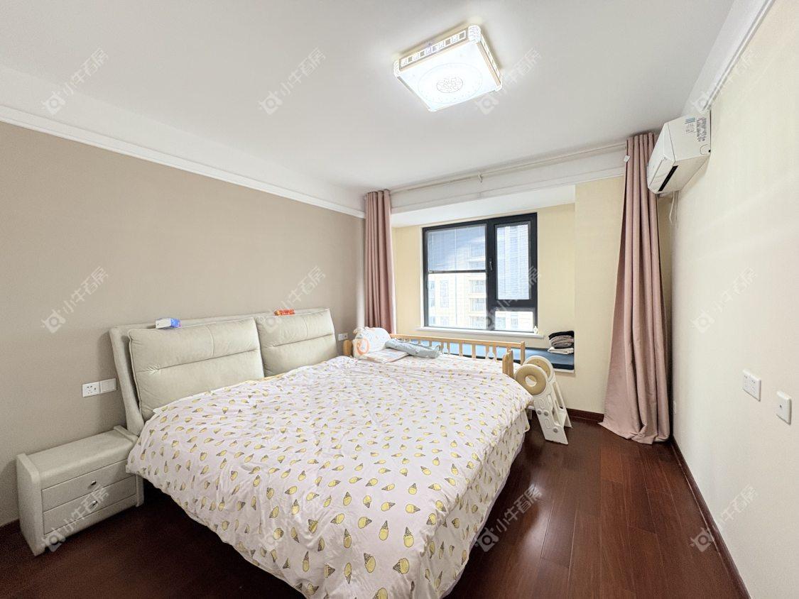 镇江万善上院在售二手房源室内图_小牛看房