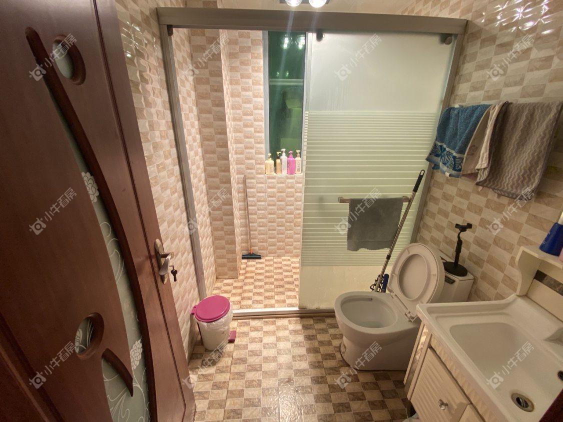 镇江金桥世纪城在售二手房源室内图_小牛看房