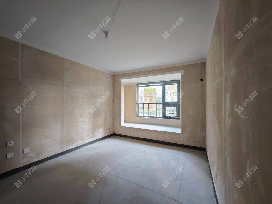 镇江金茂国际社区在售二手房源室内图_小牛看房