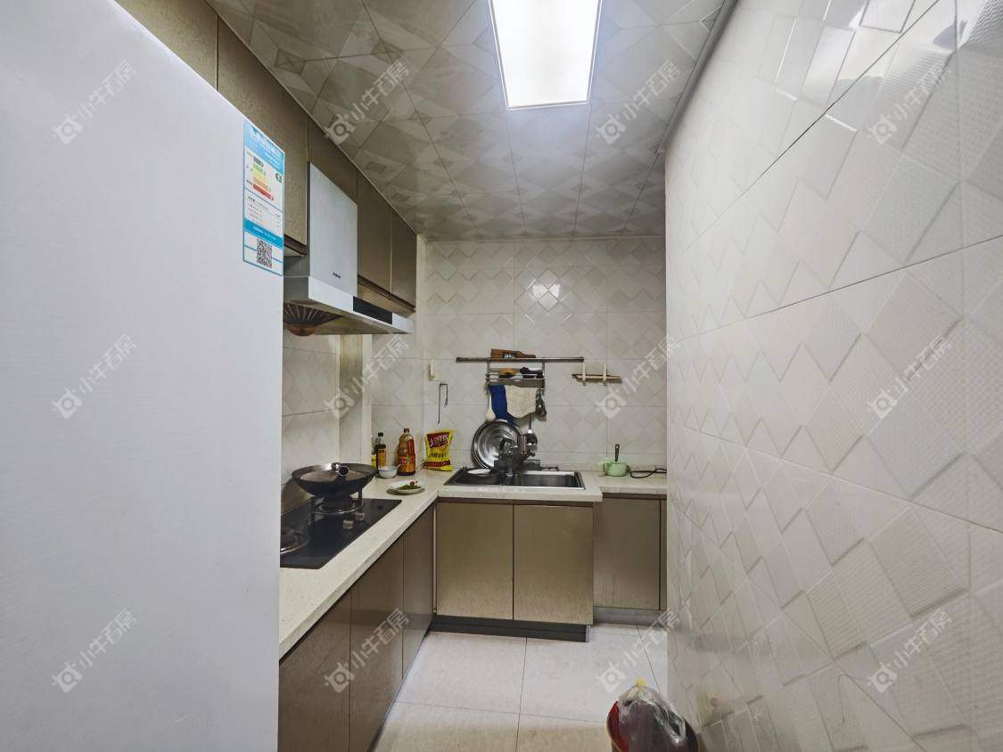 镇江美亚华悦在售二手房源室内图_小牛看房