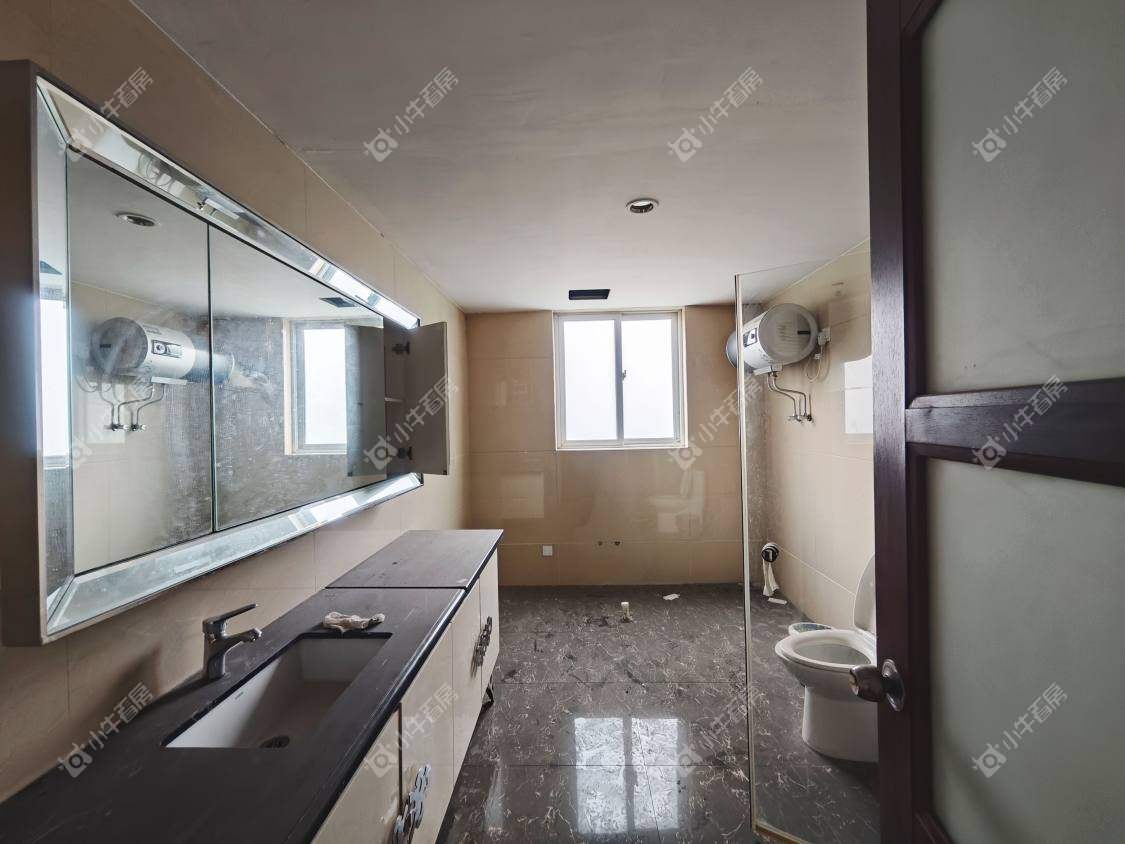 镇江碧桂园在售二手房源室内图_小牛看房