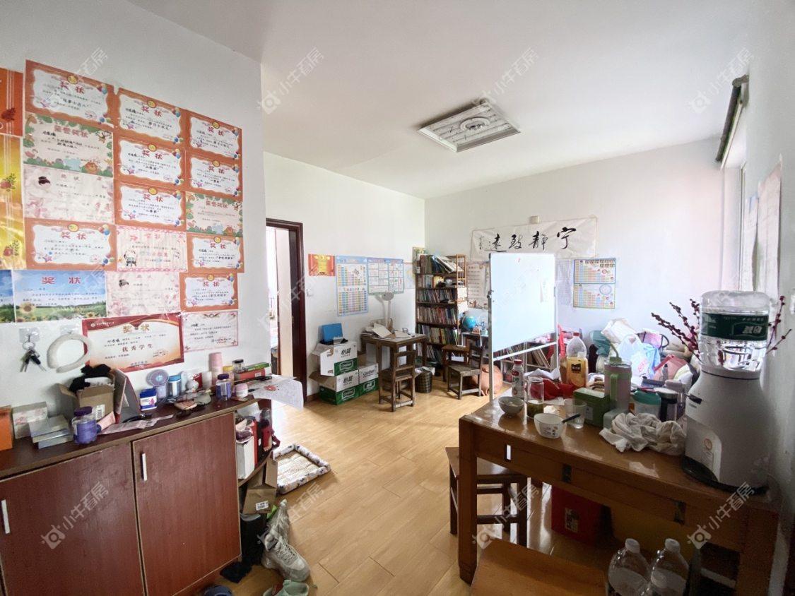 镇江凰嘉花苑在售二手房源室内图_小牛看房