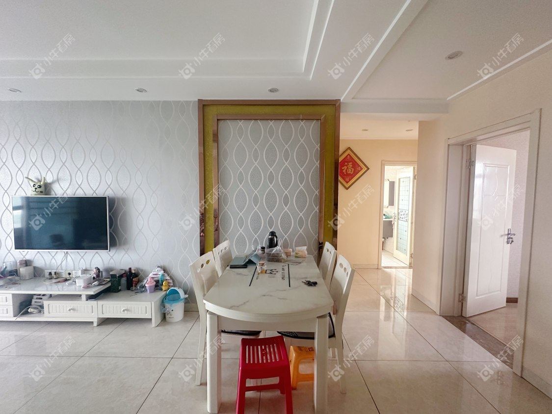 镇江美亚华悦在售二手房源室内图_小牛看房