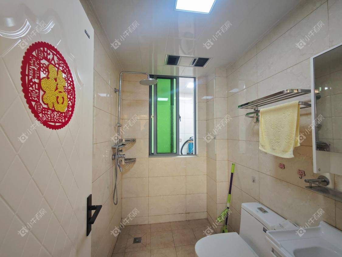 镇江金桥世纪城在售二手房源室内图_小牛看房