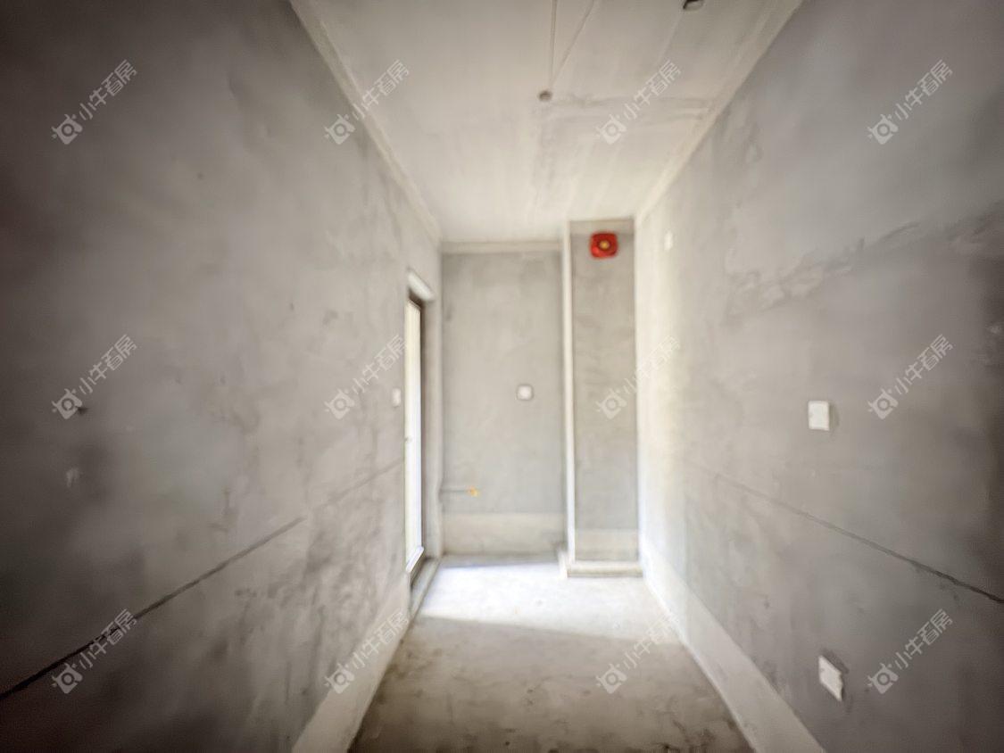 镇江汇金天地在售二手房源室内图_小牛看房