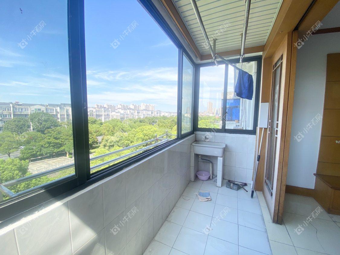 镇江大定船在售二手房源室内图_小牛看房