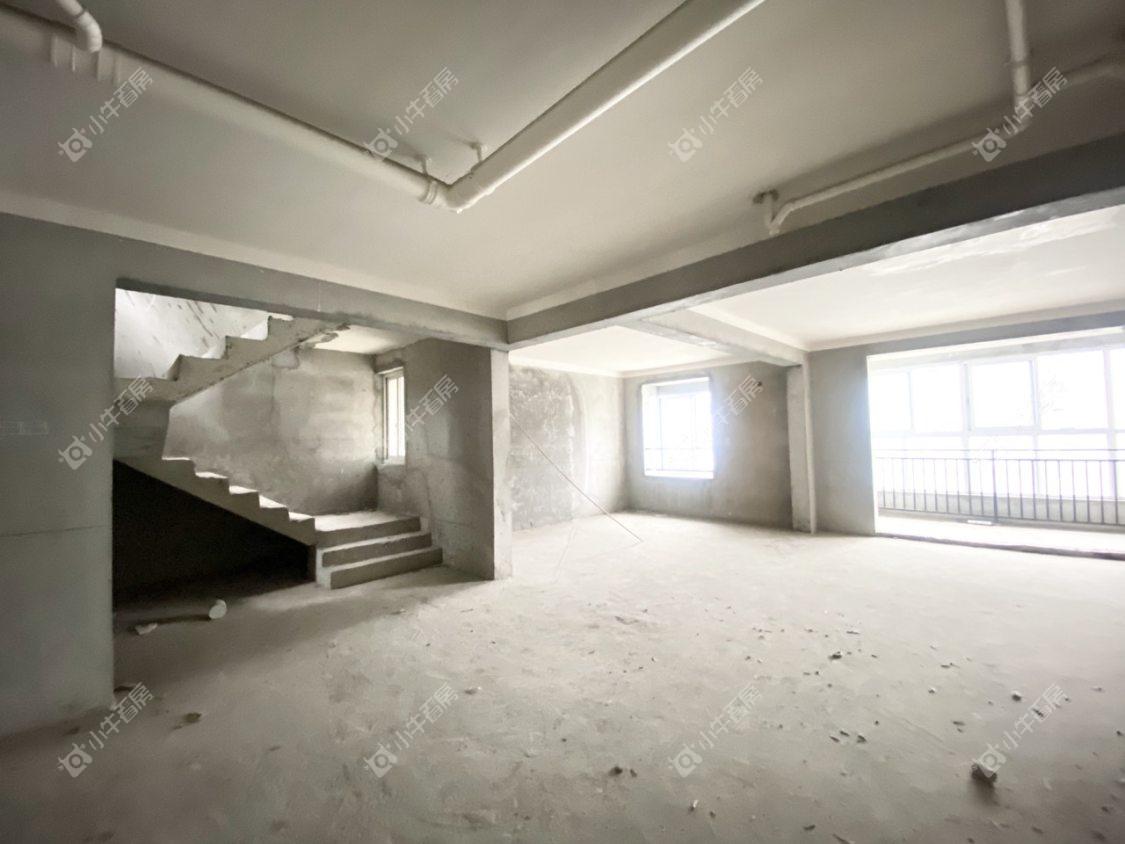 镇江城市绿洲在售二手房源室内图_小牛看房