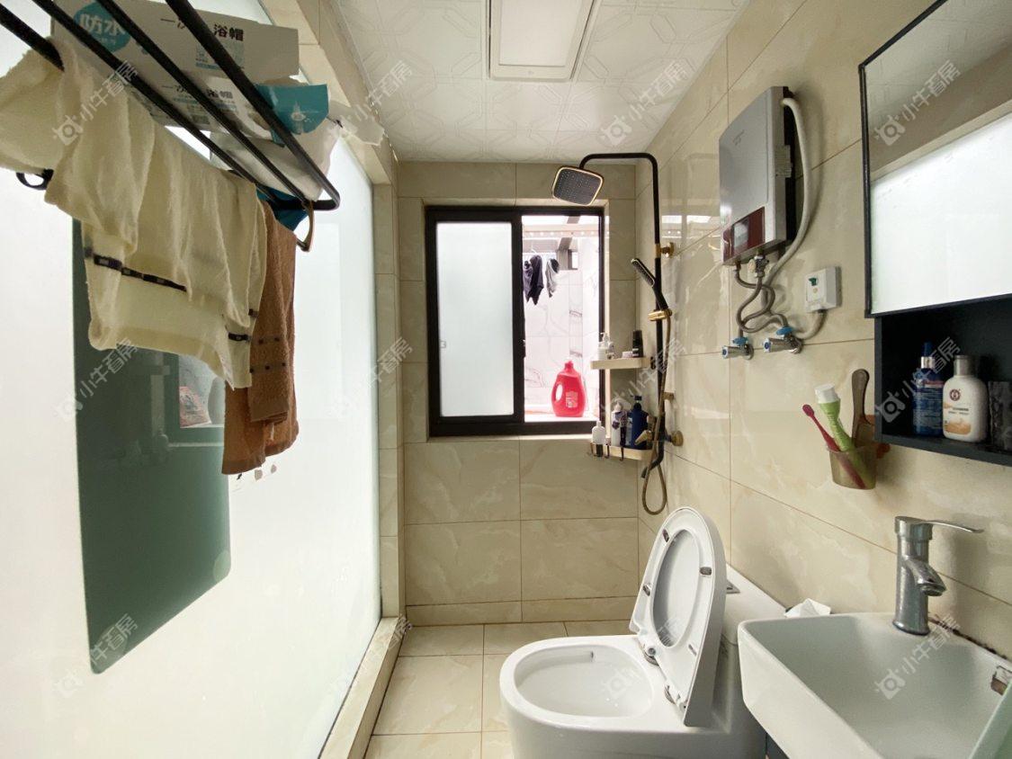 镇江龙凤新村在售二手房源室内图_小牛看房