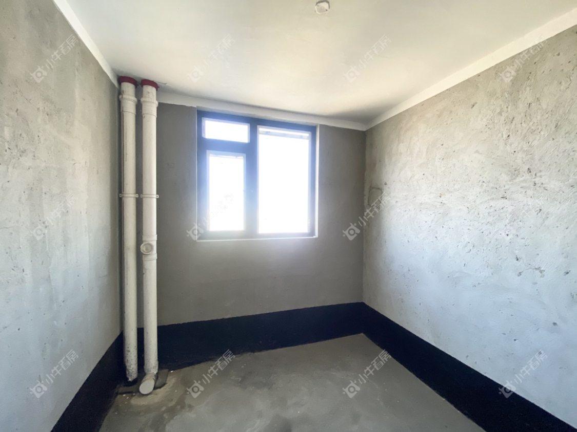 镇江凤凰郡在售二手房源室内图_小牛看房