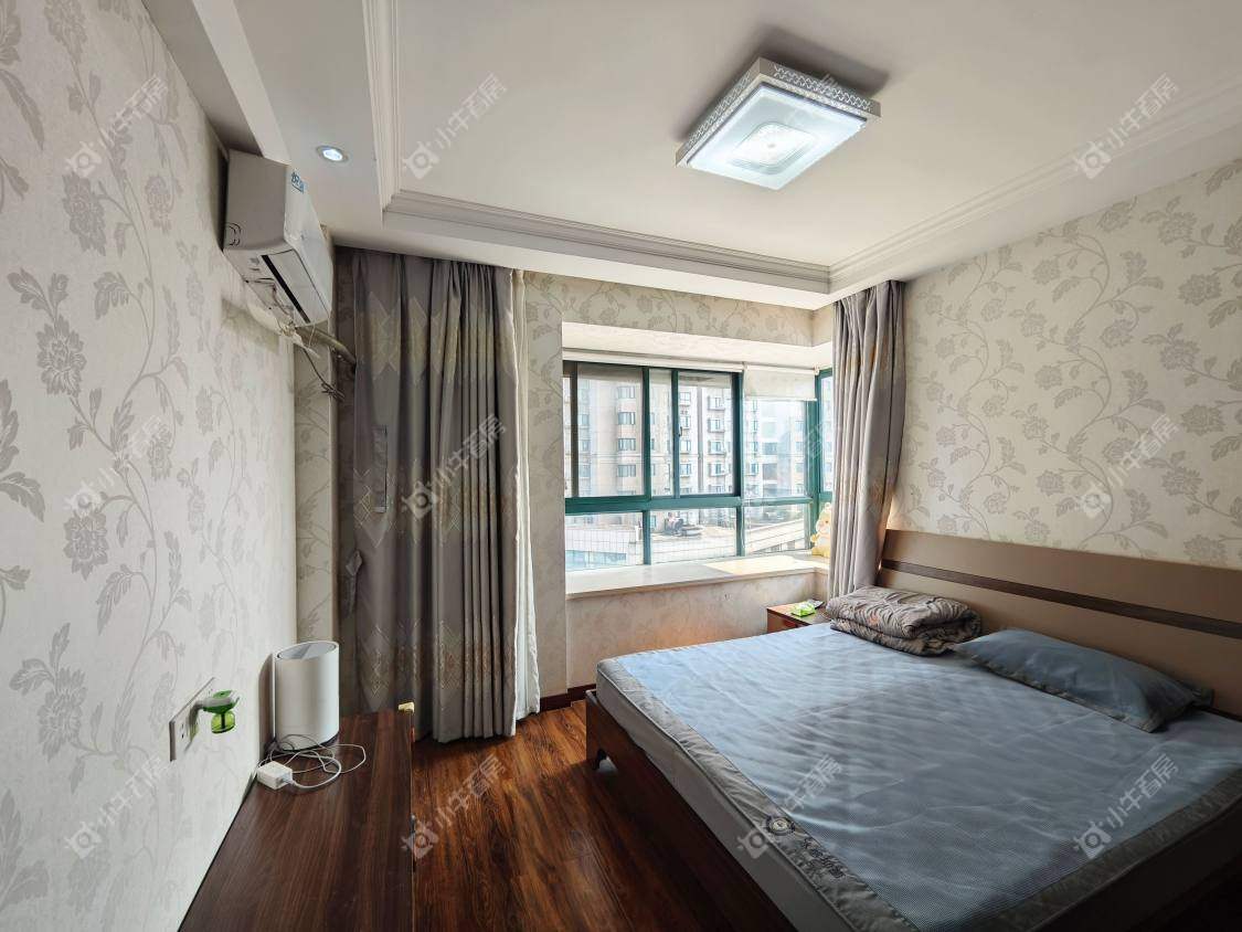 镇江东方盛世在售二手房源室内图_小牛看房