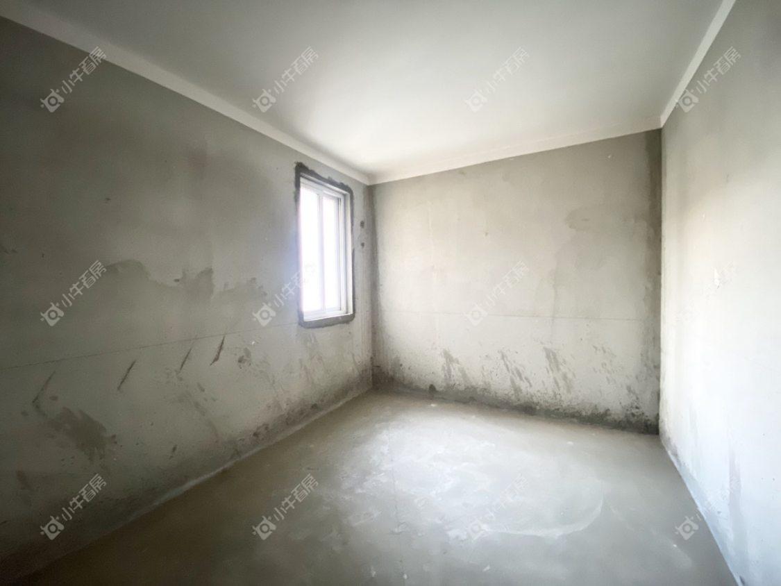 镇江南门花园在售二手房源室内图_小牛看房