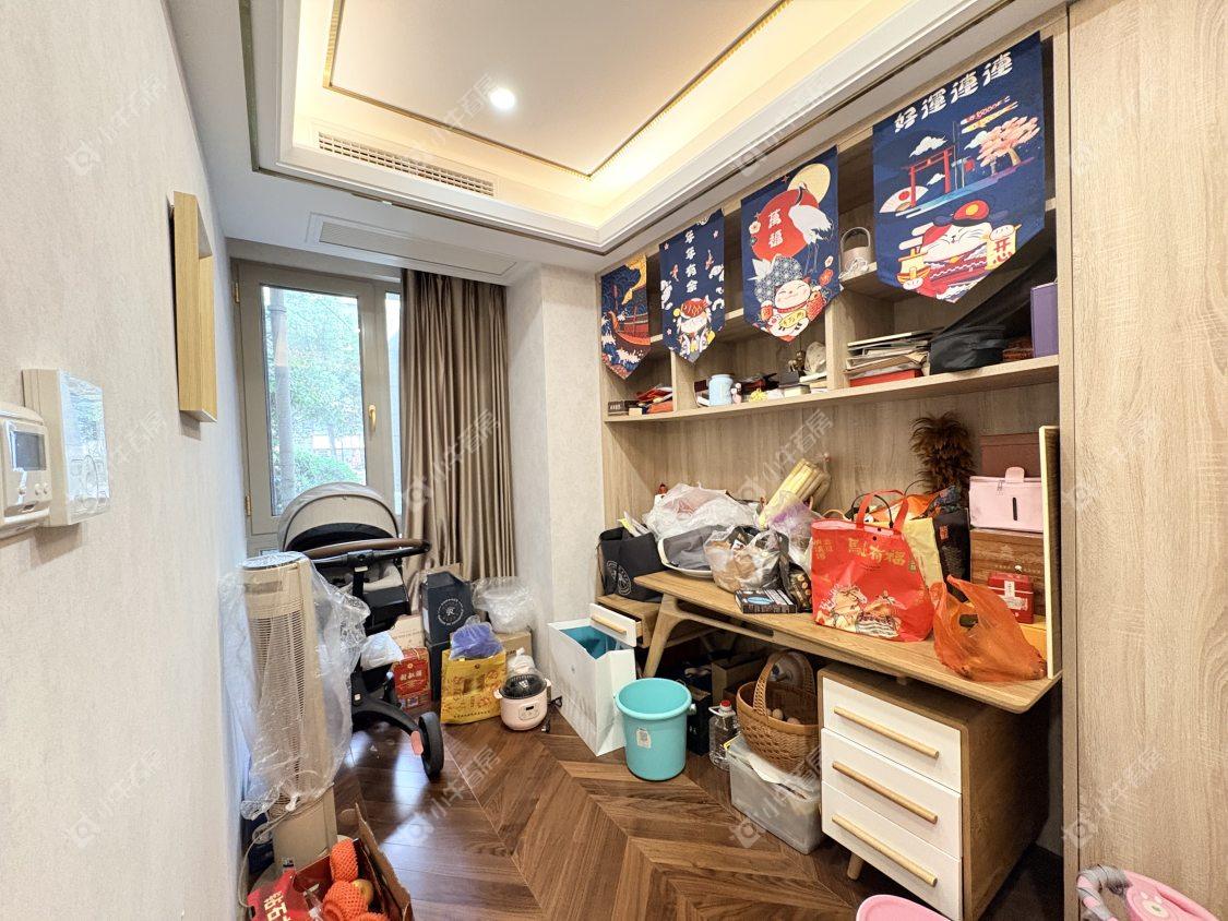 镇江凤凰郡在售二手房源室内图_小牛看房