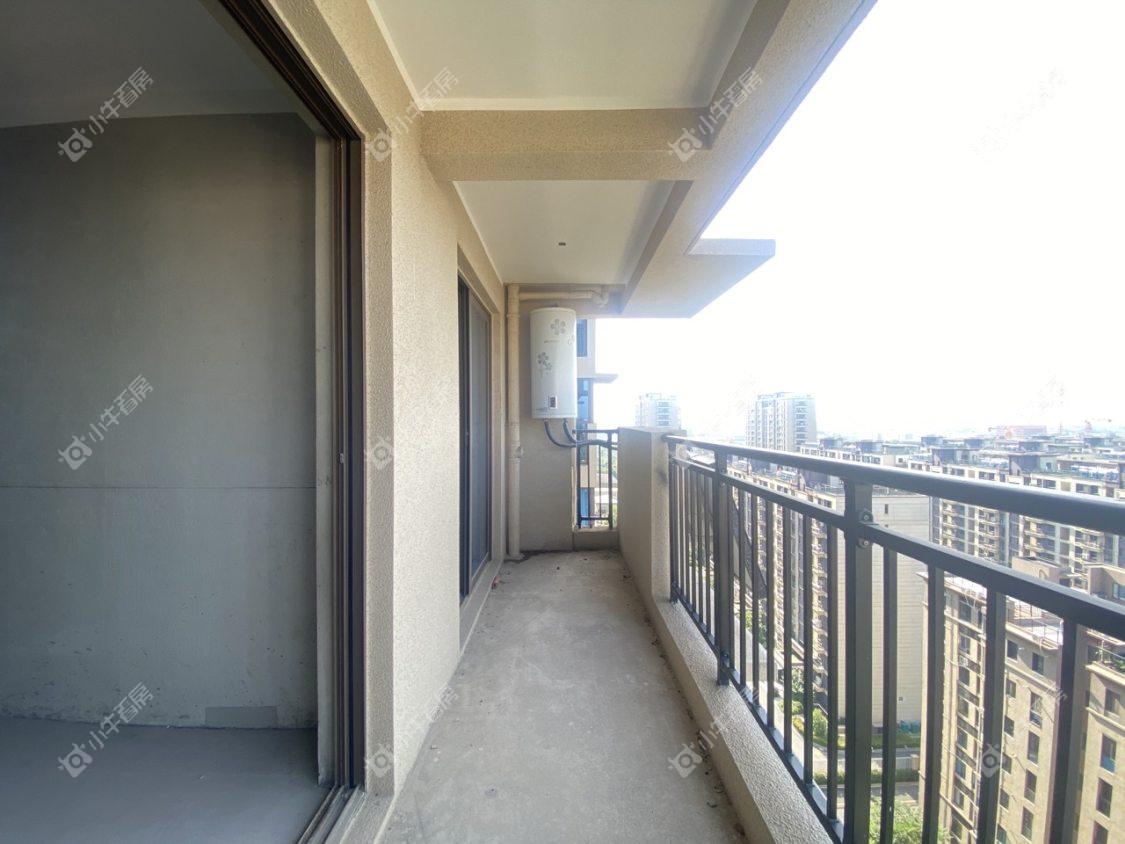 镇江碧桂园樾府在售二手房源室内图_小牛看房