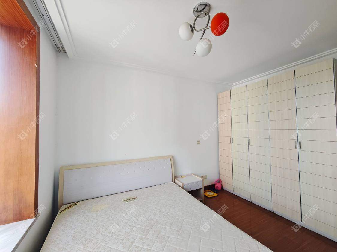 镇江龙滨园在售二手房源室内图_小牛看房