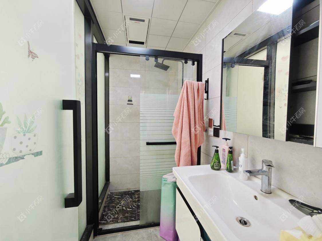 镇江汇金天地在售二手房源室内图_小牛看房