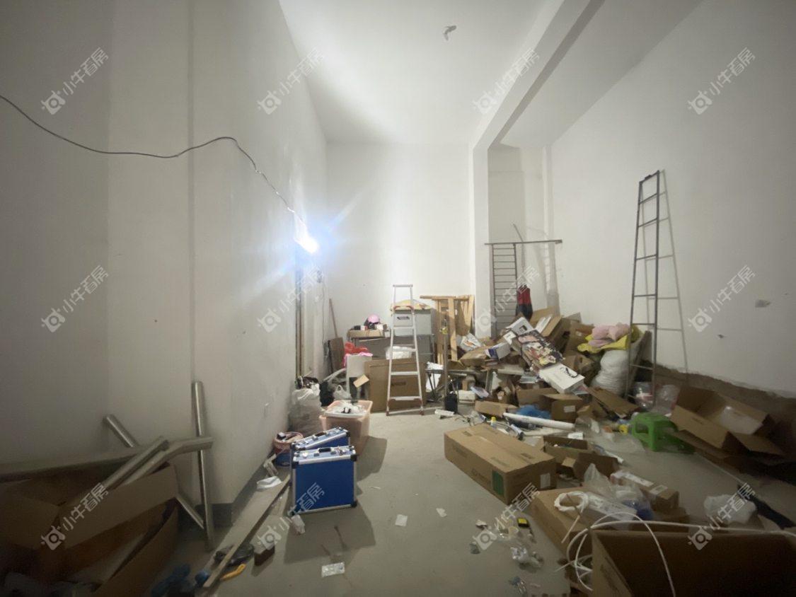 镇江吾悦华府（丹阳）在售二手房源室内图_小牛看房