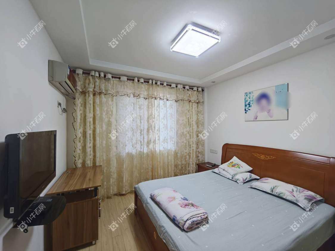 镇江世纪豪都在租房源室内图_小牛看房