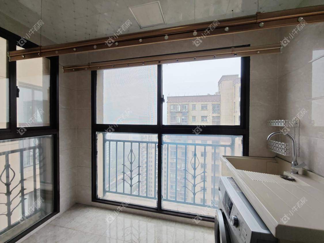 镇江美亚华悦在售二手房源室内图_小牛看房