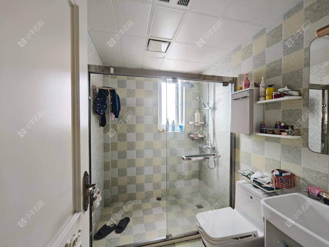 镇江碧桂园在售二手房源室内图_小牛看房