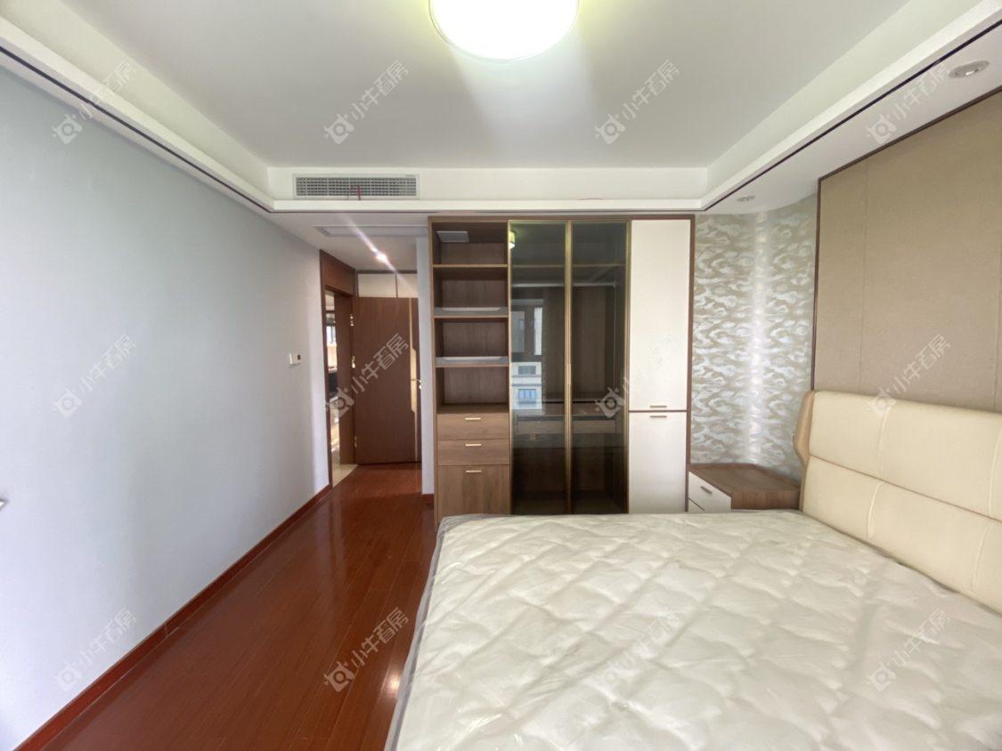 镇江万善上院在售二手房源室内图_小牛看房