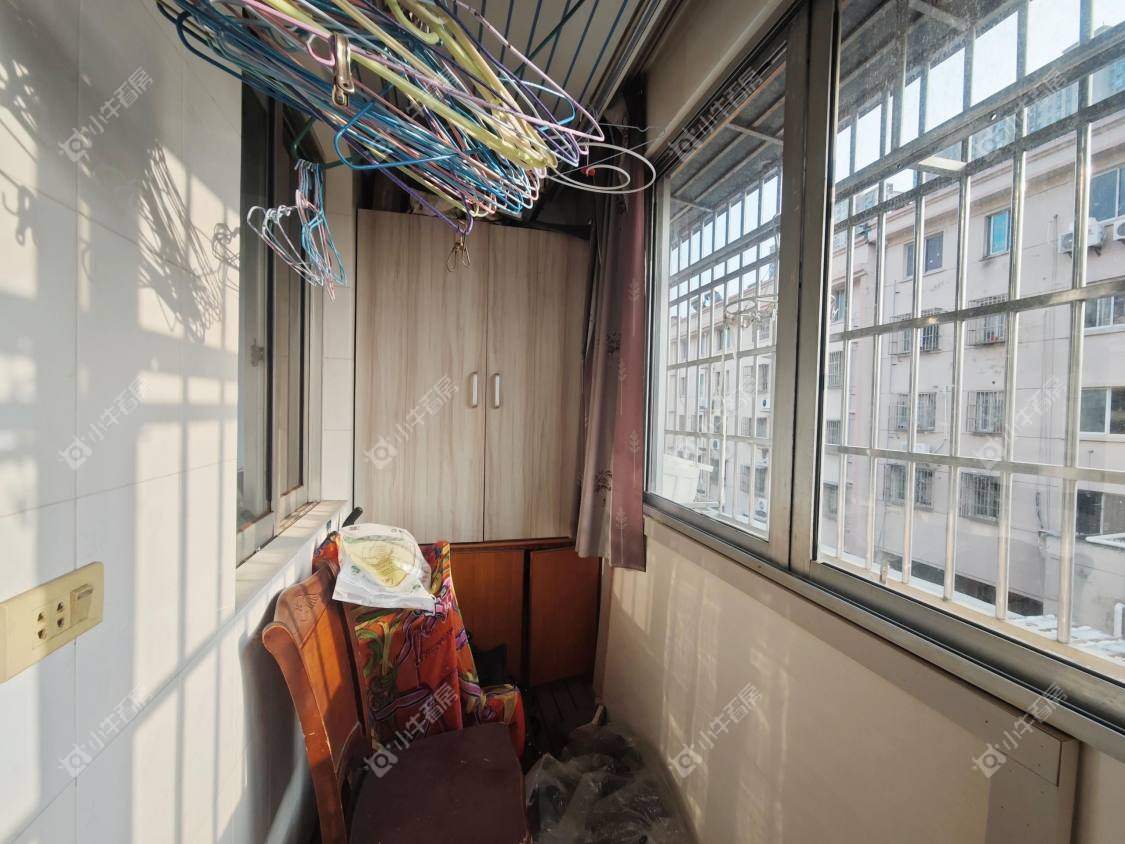 镇江南桥花园在售二手房源室内图_小牛看房