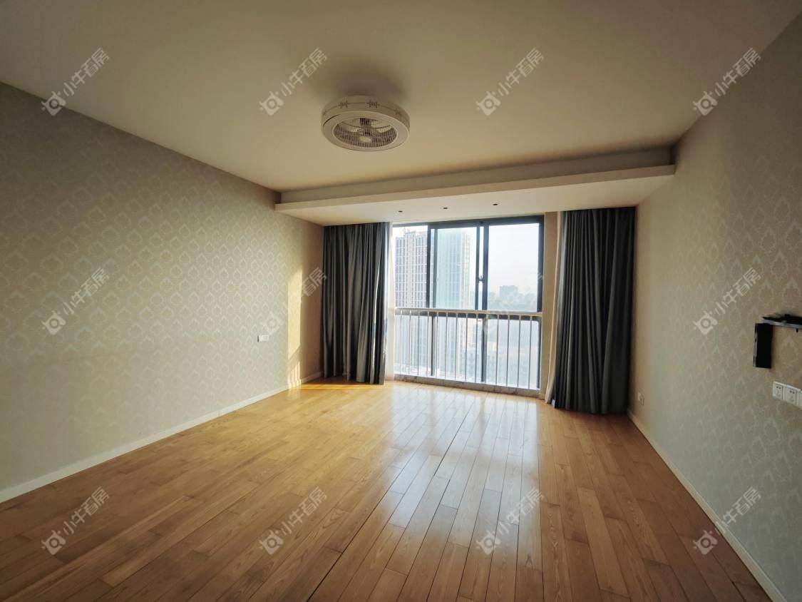 镇江花王公寓在售二手房源室内图_小牛看房