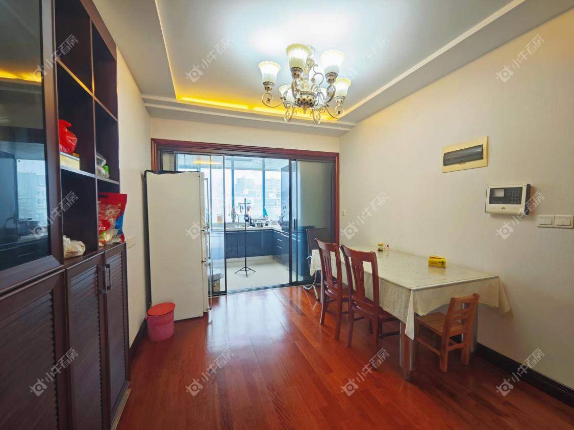 镇江天波城在售二手房源室内图_小牛看房